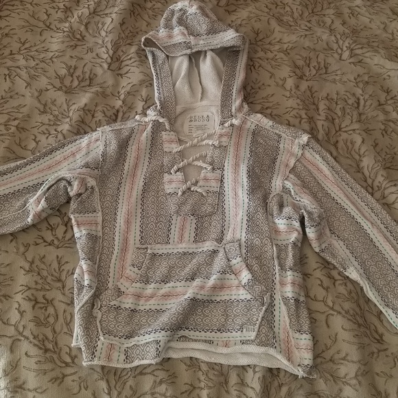 Sweatshirt - Picture 2 of 3